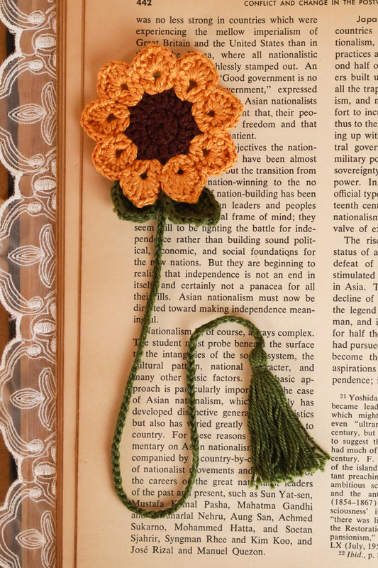 Surajmukhi- Crochet Bookmark