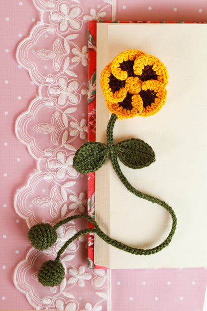 Sunehra- Crochet Bookmark