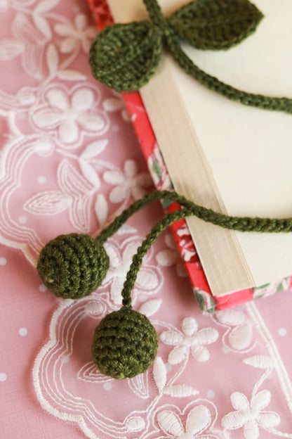 Sunehra- Crochet Bookmark